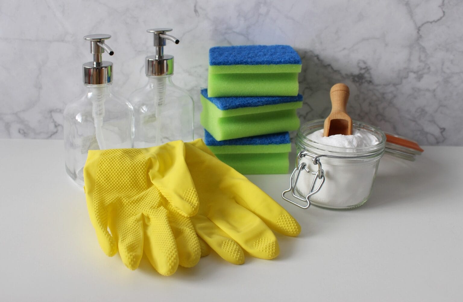 🧪 Lessive de soude : usages et secrets révélés